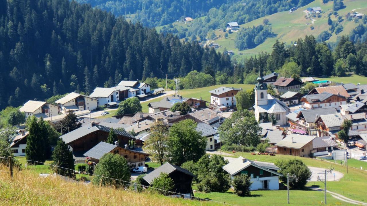 Appartement Confortable Avec Vue Sur La Montagne Notre-Dame-de-Bellecombe Luaran gambar